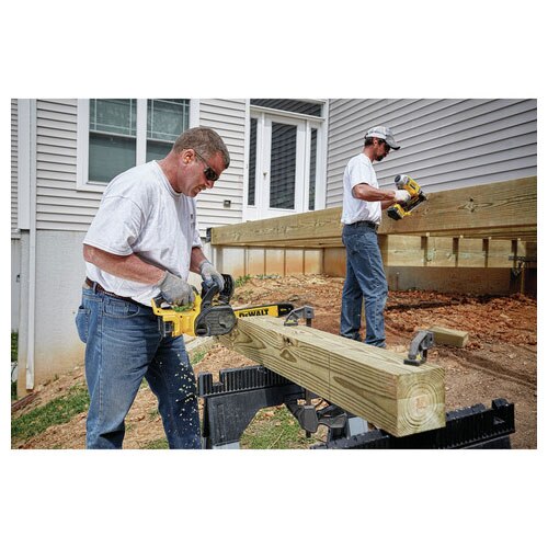 DeWalt-DCCS620B_03_ca80adbd-7045-4c30-9f11-66d0c2b28e7e.jpg