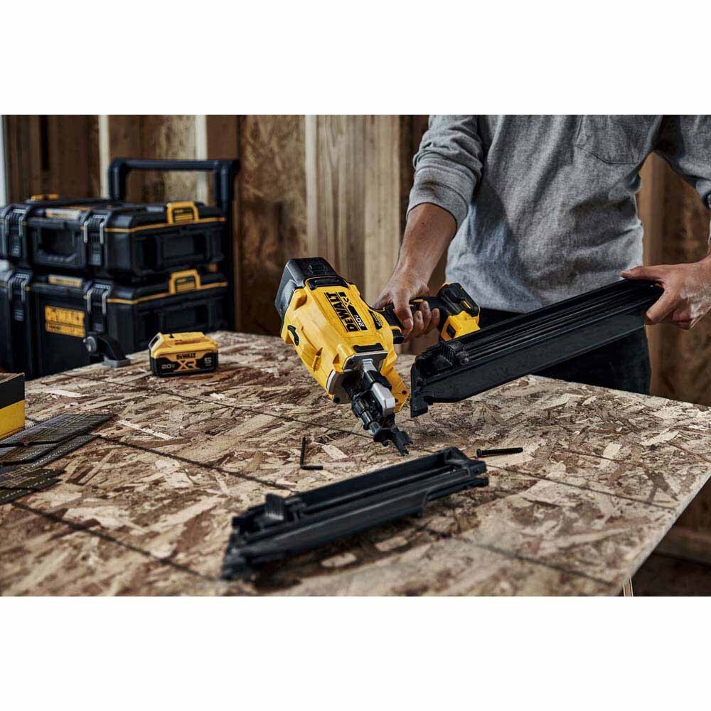 DeWalt-DZN930_05_149d150a-a783-4c92-be2e-c0def72724c4.jpg